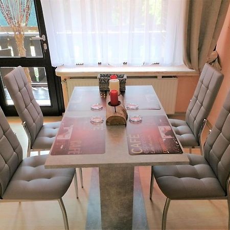 Top Ferienwohnung Mit Tiefgaragenstellplatz, Auch Fuer Laengere Aufenthalte Sasbachwalden Dış mekan fotoğraf